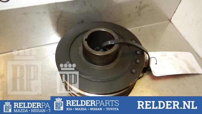 Gebruikte Krukas Poelie Nissan Terrano II (R20/TR50) 2.7 TDi Prijs € 36,00 Margeregeling aangeboden door Relder Parts B.V.