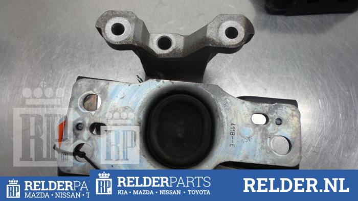 Gebruikte Motorrubber Nissan Micra (K12) 1.4 16V Prijs € 27,00 Margeregeling aangeboden door Relder Parts B.V.