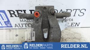 Gebruikte Remklauw (Tang) links-achter Toyota Avensis (T25/B1B) 2.0 16V VVT-i D4 Prijs € 25,00 Margeregeling aangeboden door Relder Parts B.V.