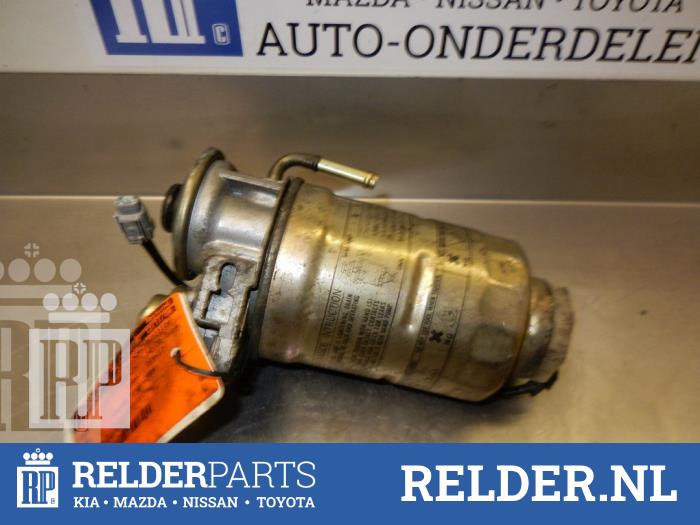 Gebruikte Opvoerpomp Toyota Avensis (T25/B1D) 2.0 16V D-4D Prijs € 36,00 Margeregeling aangeboden door Relder Parts B.V.