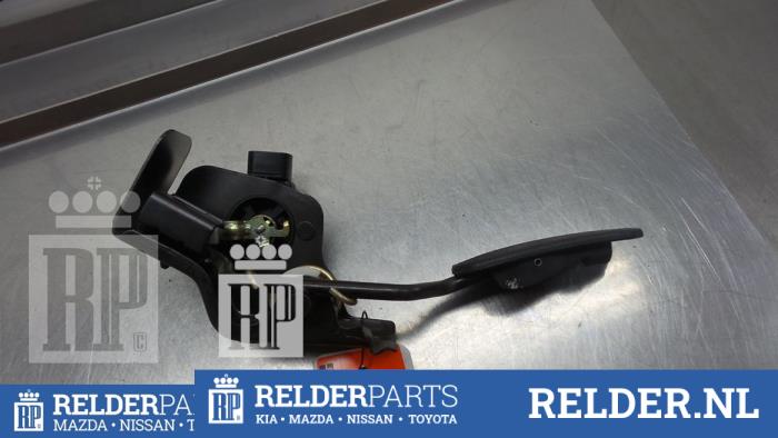 Gebruikte Gaspedaalpositie Sensor Toyota Avensis (T25/B1D) 1.8 16V VVT-i Prijs € 54,00 Margeregeling aangeboden door Relder Parts B.V.