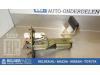 Brandstofpomp Elektrisch van een Mazda Demio (DW), 1996 / 2003 1.5 16V, MPV, Benzine, 1.498cc, 55kW (75pk), FWD, B5F3, 2000-04 / 2003-07, DW195 2001