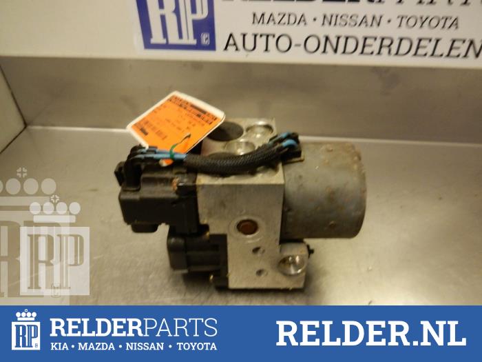 Gebruikte ABS Pomp Nissan Almera (N16) 2.2 Di 16V Prijs € 45,00 Margeregeling aangeboden door Relder Parts B.V.