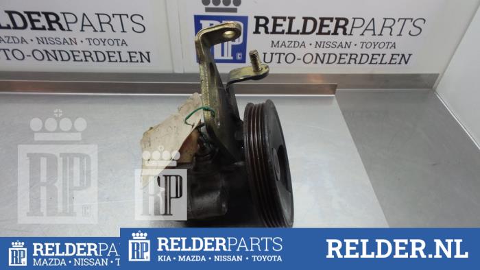 Gebruikte Servopomp Mazda MX-5 (NB18/35/8C) 1.8i 16V Prijs € 45,00 Margeregeling aangeboden door Relder Parts B.V.