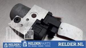 Gebruikte ABS Computer Nissan Almera Tino (V10M) 1.8 16V Prijs € 68,00 Margeregeling aangeboden door Relder Parts B.V.