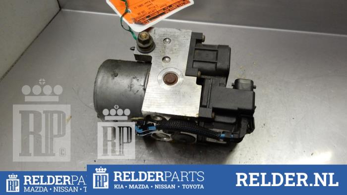 Gebruikte ABS Computer Nissan Primera (P11) 2.0 16V Prijs € 45,00 Margeregeling aangeboden door Relder Parts B.V.