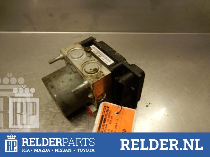 Gebruikte ABS Pomp Nissan Micra (K12) 1.0 16V Prijs € 35,00 Margeregeling aangeboden door Relder Parts B.V.