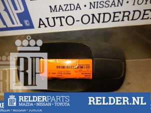 Gebruikte Deurgreep 2Deurs rechts Nissan Primastar 1.9 dCi 100 Prijs € 23,00 Margeregeling aangeboden door Relder Parts B.V.