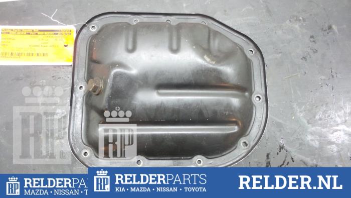 Gebruikte Carterpan Toyota Yaris (P1) 1.3 16V VVT-i Prijs € 45,00 Margeregeling aangeboden door Relder Parts B.V.