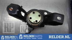 Gebruikte Motorrubber Mazda 323 P (BA15) 1.5i 16V Prijs € 27,00 Margeregeling aangeboden door Relder Parts B.V.