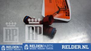 Gebruikte Injector (benzine injectie) Nissan Almera (N16) 1.5 16V Prijs € 23,00 Margeregeling aangeboden door Relder Parts B.V.