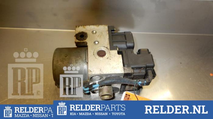 Gebruikte ABS Computer Nissan Almera (N16) 1.5 16V Prijs € 45,00 Margeregeling aangeboden door Relder Parts B.V.