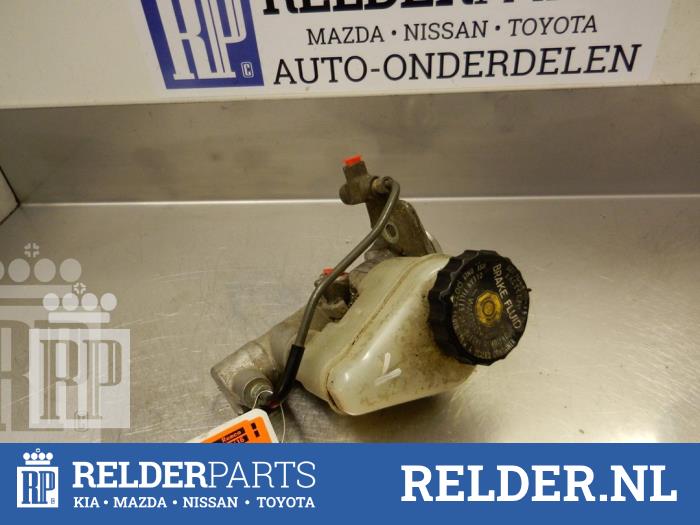 Gebruikte Hoofdremcilinder Toyota Corolla (E10) 1.6i 16V Prijs € 36,00 Margeregeling aangeboden door Relder Parts B.V.
