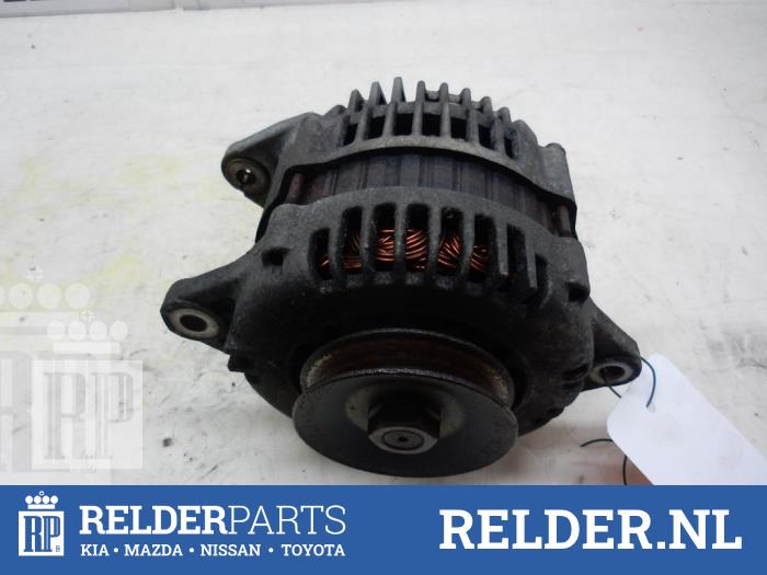 Gebruikte Dynamo Nissan Almera (N16) 2.2 Di 16V Prijs € 25,00 Margeregeling aangeboden door Relder Parts B.V.
