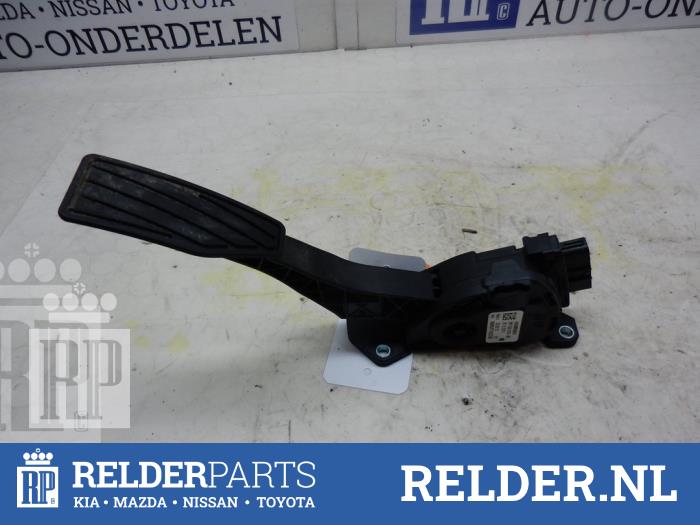 Gebruikte Gaspedaalpositie Sensor Nissan Pixo (D31S) 1.0 12V Prijs € 54,00 Margeregeling aangeboden door Relder Parts B.V.