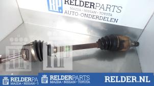 Gebruikte Aandrijfas links-voor Nissan Almera (N16) 1.5 16V Prijs € 30,00 Margeregeling aangeboden door Relder Parts B.V.