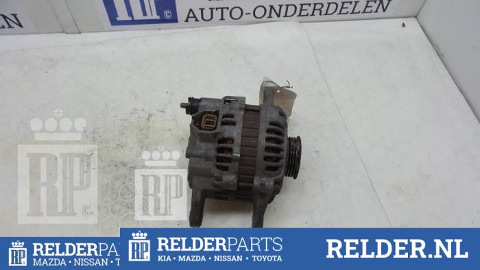 Gebruikte Dynamo Mazda 323 C (BA13) 1.5i 16V Prijs € 32,00 Margeregeling aangeboden door Relder Parts B.V.