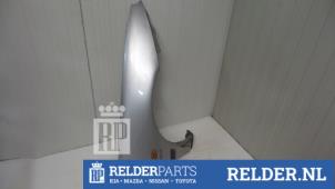 Gebruikte Spatbord rechts-voor Mazda 323 F (BA14) 1.5i GLX,GT 16V Prijs € 32,00 Margeregeling aangeboden door Relder Parts B.V.