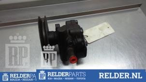 Gebruikte Servopomp Nissan Terrano II (R20/TR50) 2.4 12V Prijs € 45,00 Margeregeling aangeboden door Relder Parts B.V.