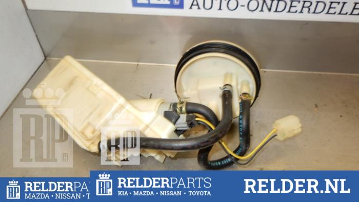 Gebruikte Tank element Pomp Nissan Micra (K11) 1.0 L,LX 16V Prijs € 32,00 Margeregeling aangeboden door Relder Parts B.V.