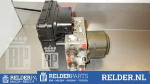 Gebruikte ABS Computer Toyota Avensis Verso (M20) 2.0 D-4D 16V Prijs € 50,00 Margeregeling aangeboden door Relder Parts B.V.