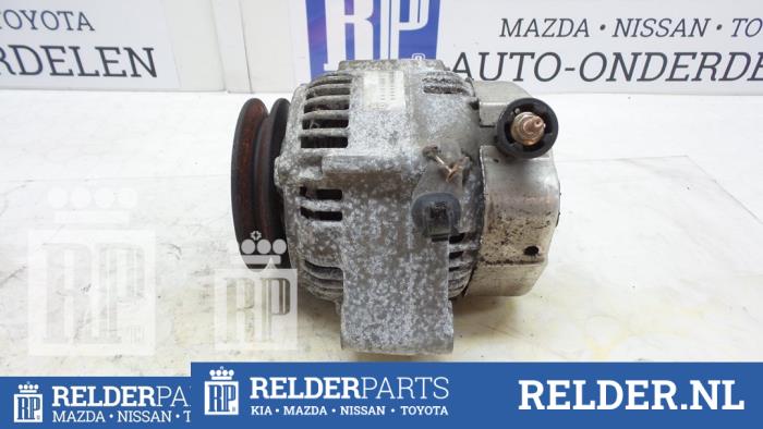 Gebruikte Dynamo Toyota Corolla (E11) 2.0 D Prijs € 45,00 Margeregeling aangeboden door Relder Parts B.V.