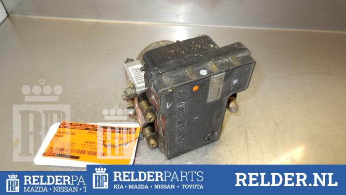 Gebruikte Computer ABS Mazda 323 Fastbreak (BJ14) 1.6 16V Prijs € 45,00 Margeregeling aangeboden door Relder Parts B.V.