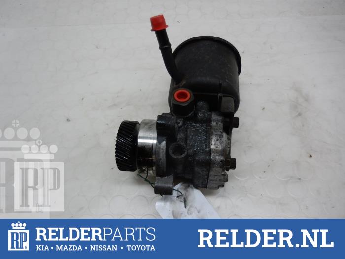 Gebruikte Servopomp Mazda 323 Fastbreak (BJ14) 2.0 DTiD 16V Prijs € 45,00 Margeregeling aangeboden door Relder Parts B.V.