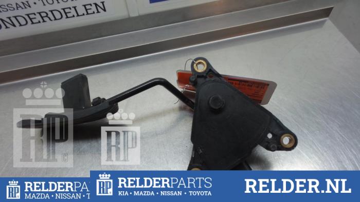Gaspedaalpositie Sensor van een Nissan Micra (K12) 1.2 16V 2004