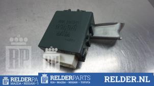 Gebruikte Deur module Toyota Yaris Verso (P2) 1.4 D-4D Prijs € 36,00 Margeregeling aangeboden door Relder Parts B.V.