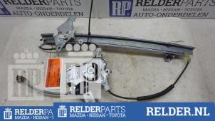 Gebruikte Raammechaniek 2Deurs rechts-voor Nissan Almera (N16) 1.8 16V Prijs € 36,00 Margeregeling aangeboden door Relder Parts B.V.