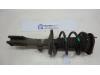 Toyota Corolla Verso (R10/11) 2.2 D-4D 16V Mac Phersonpoot links-voor