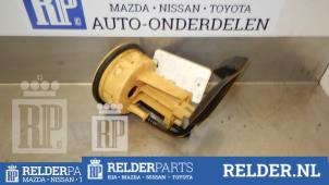 Gebruikte Tankvlotter Toyota Corolla Verso (R10/11) 2.0 D-4D 16V Prijs € 45,00 Margeregeling aangeboden door Relder Parts B.V.