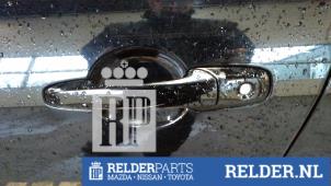 Gebruikte Deurgreep 4Deurs links-voor Mazda RX-8 (SE17) M5 Prijs € 23,00 Margeregeling aangeboden door Relder Parts B.V.