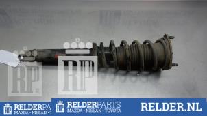 Gebruikte Schokdemperpoot rechts-voor Mazda RX-8 (SE17) M5 Prijs € 41,00 Margeregeling aangeboden door Relder Parts B.V.