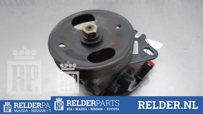 Gebruikte Servopomp Nissan Almera (N15) 1.4 LX,GX,S 16V Prijs € 45,00 Margeregeling aangeboden door Relder Parts B.V.
