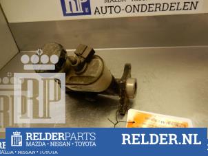 Gebruikte Hoofdremcilinder Nissan Almera (N16) 2.2 Di 16V Prijs € 36,00 Margeregeling aangeboden door Relder Parts B.V.