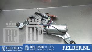Gebruikte Ruitenwissermotor achter Nissan Almera (N16) 1.5 16V Prijs € 45,00 Margeregeling aangeboden door Relder Parts B.V.