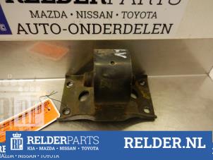Gebruikte Motorsteun Nissan Almera Tino (V10M) 1.8 16V Prijs € 27,00 Margeregeling aangeboden door Relder Parts B.V.