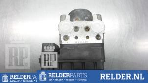 Gebruikte ABS Computer Toyota Avensis Verso (M20) 2.0 16V VVT-i D-4 Prijs € 50,00 Margeregeling aangeboden door Relder Parts B.V.