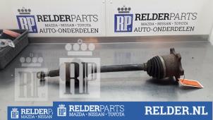 Gebruikte Steekas rechts-achter Nissan Pathfinder (R51) 2.5 dCi 16V 4x4 Prijs € 81,00 Margeregeling aangeboden door Relder Parts B.V.