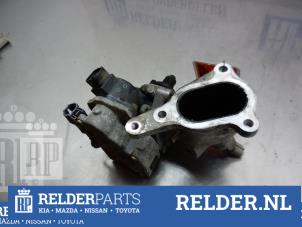 Gebruikte Gasklephuis Toyota Avensis Verso (M20) 2.0 D-4D 16V Prijs € 54,00 Margeregeling aangeboden door Relder Parts B.V.