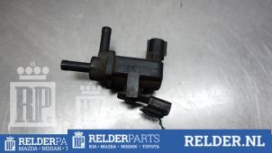 Gebruikte Vacuum ventiel Toyota Avensis Verso (M20) 2.0 16V VVT-i D-4 Prijs € 36,00 Margeregeling aangeboden door Relder Parts B.V.