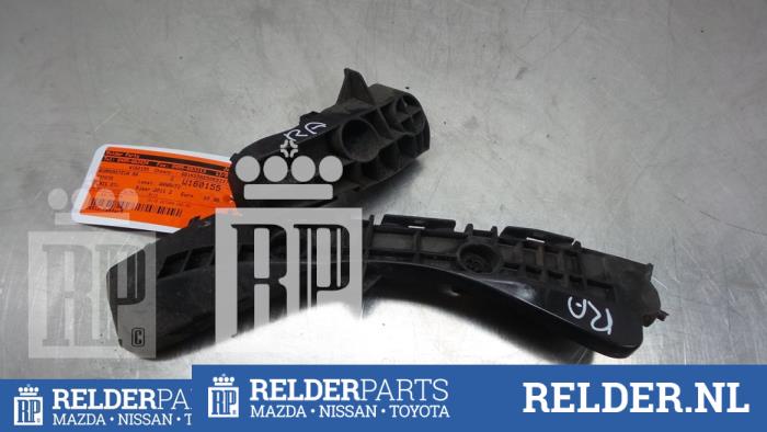 Rear bumper bracket, right Toyota Auris  Specialist in used Mazda, Nissan  and Toyota parts!