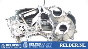 Gebruikte Distributiedeksel Toyota Land Cruiser 90 (J9) 3.0 D-4D 16V Prijs € 68,00 Margeregeling aangeboden door Relder Parts B.V.