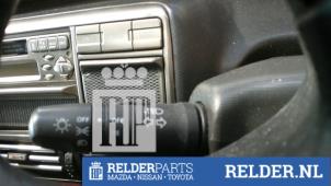 Gebruikte Richtingaanwijzer Schakelaar Nissan X-Trail (T30) 2.2 Di 4x2 Prijs € 36,00 Margeregeling aangeboden door Relder Parts B.V.