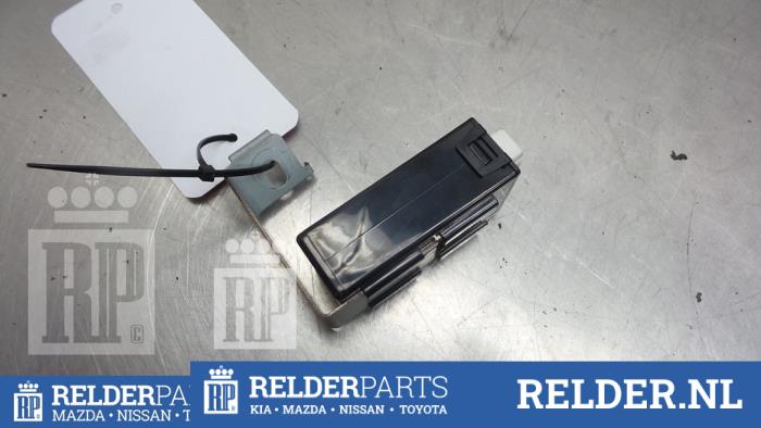 Gebruikte Computer Diversen Mazda 5 (CR19) 2.0 CiDT 16V Normal Power Prijs € 68,00 Margeregeling aangeboden door Relder Parts B.V.