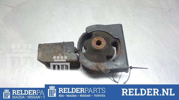 Gebruikte Motorsteun Toyota Corolla (E12) 2.0 D-4D 16V 116 Prijs € 27,00 Margeregeling aangeboden door Relder Parts B.V.