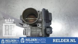 Gebruikte Gasklephuis Mazda 323 (BJ12) 2.0DTiD Prijs € 54,00 Margeregeling aangeboden door Relder Parts B.V.