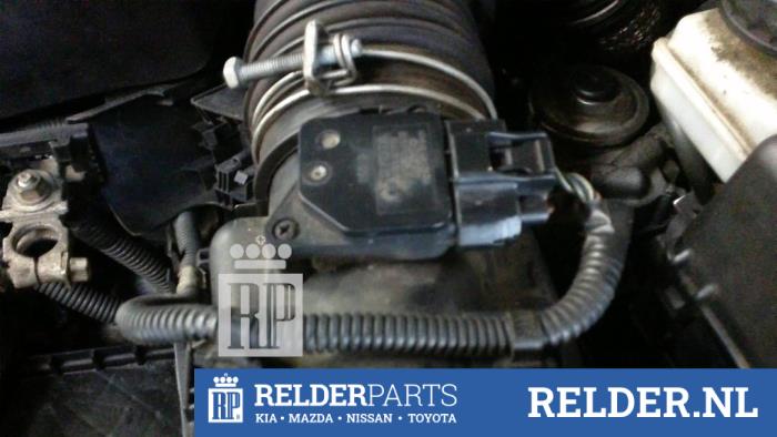 Gebruikte Luchthoeveelheidsmeter Toyota Avensis Wagon (T25/B1E) 2.2 D-4D 16V Prijs € 30,00 Margeregeling aangeboden door Relder Parts B.V.
